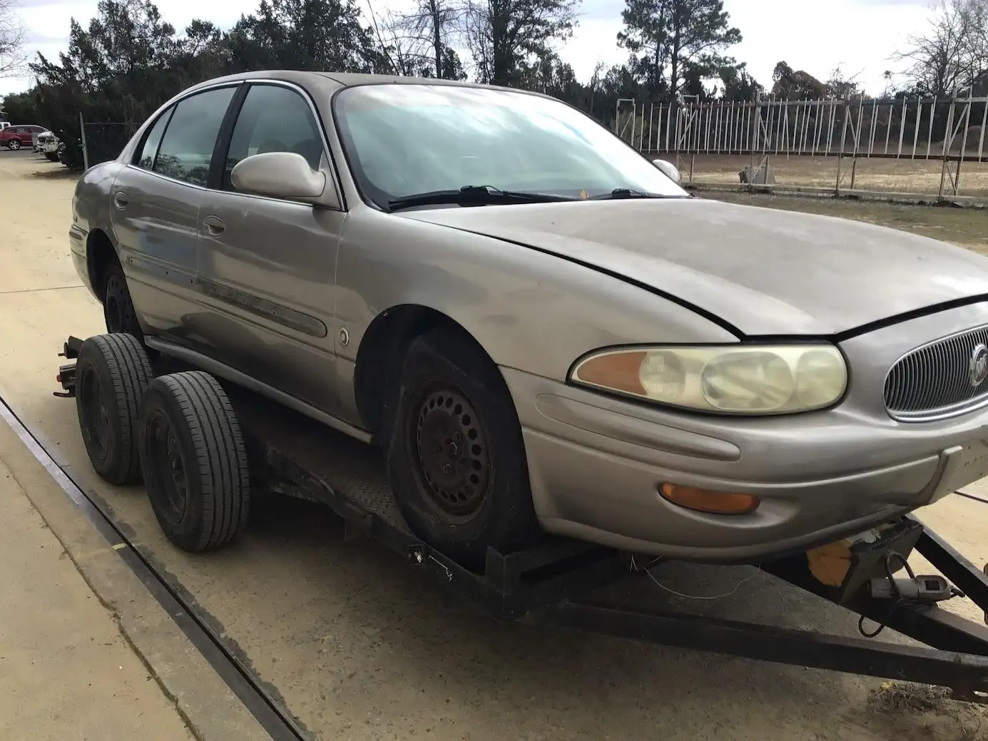 Photo of 2001 Buick Lesabre