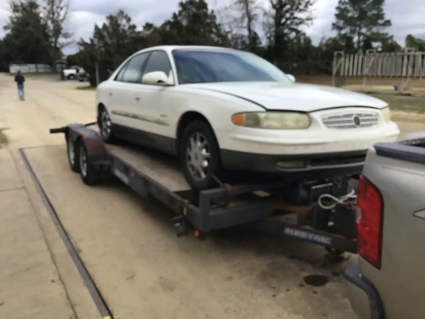 Photo of 2001 Buick Regal