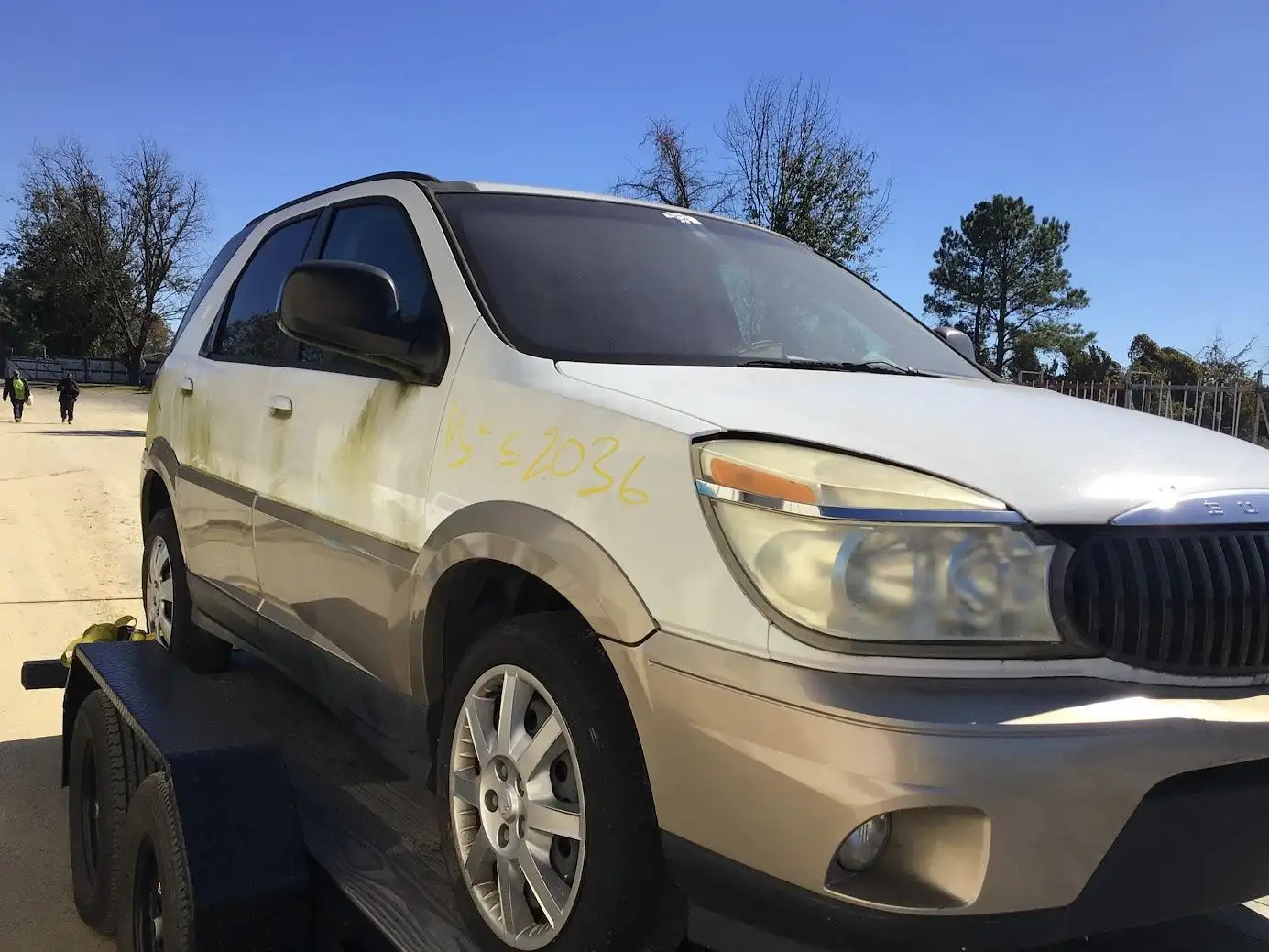 Photo of 2005 Buick Rendezvous