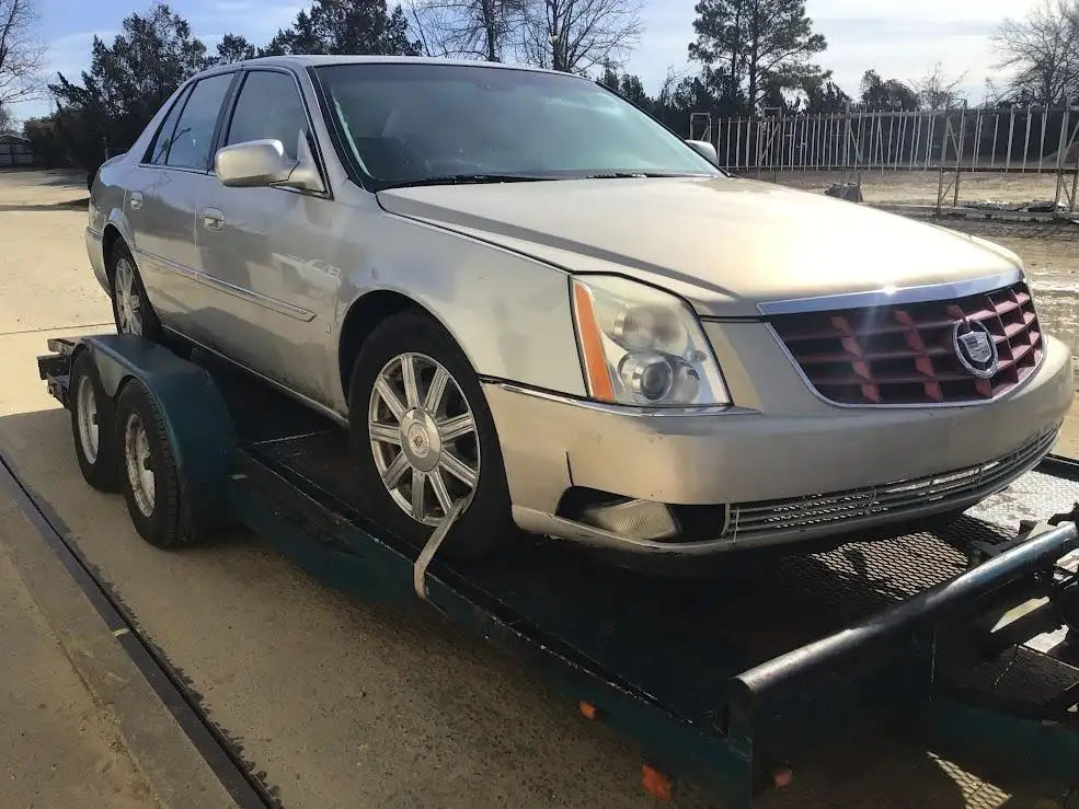 Photo of 2008 Cadillac Dts