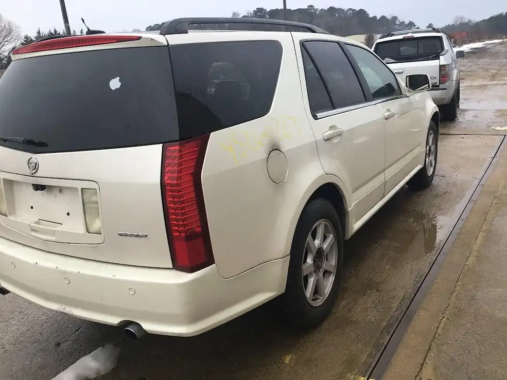 Photo of 2005 Cadillac Srx