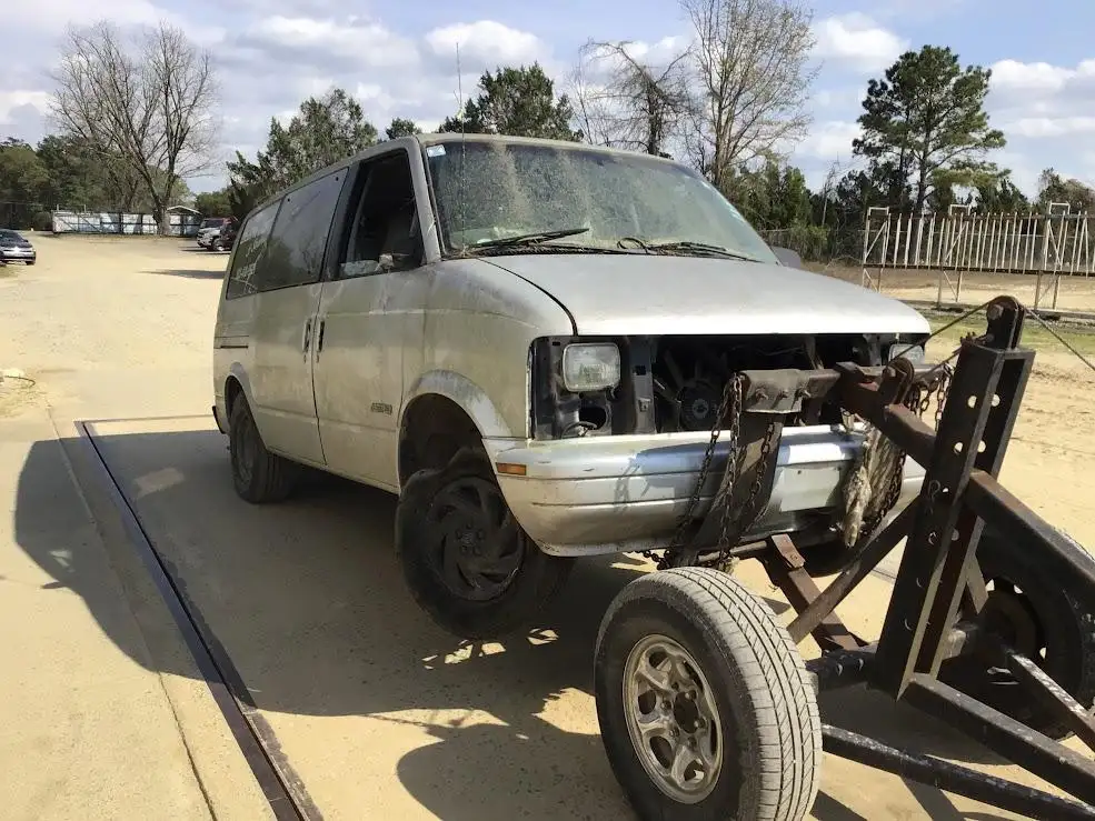 Photo of 1996 Chevrolet Astro