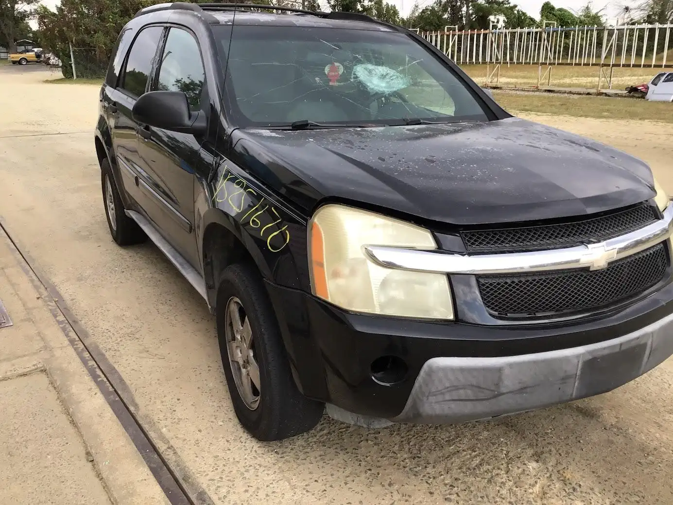Photo of 2005 Chevrolet Equinox