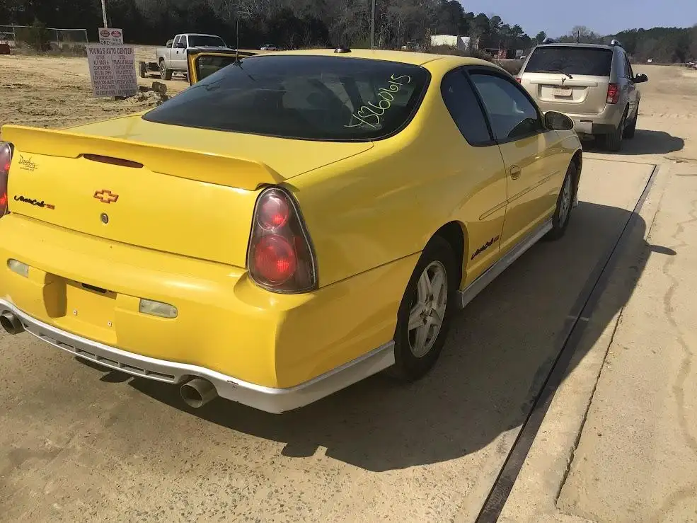 Photo of 2003 Chevrolet Monte Carlo