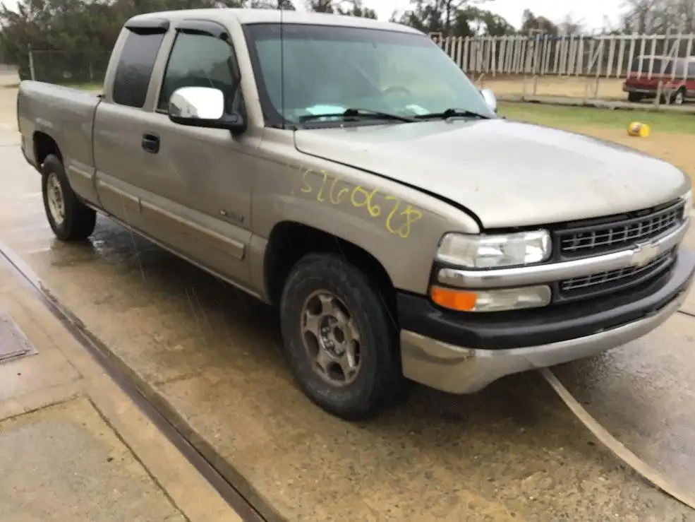 Photo of 2001 Chevrolet Silverado 1500 Pickup
