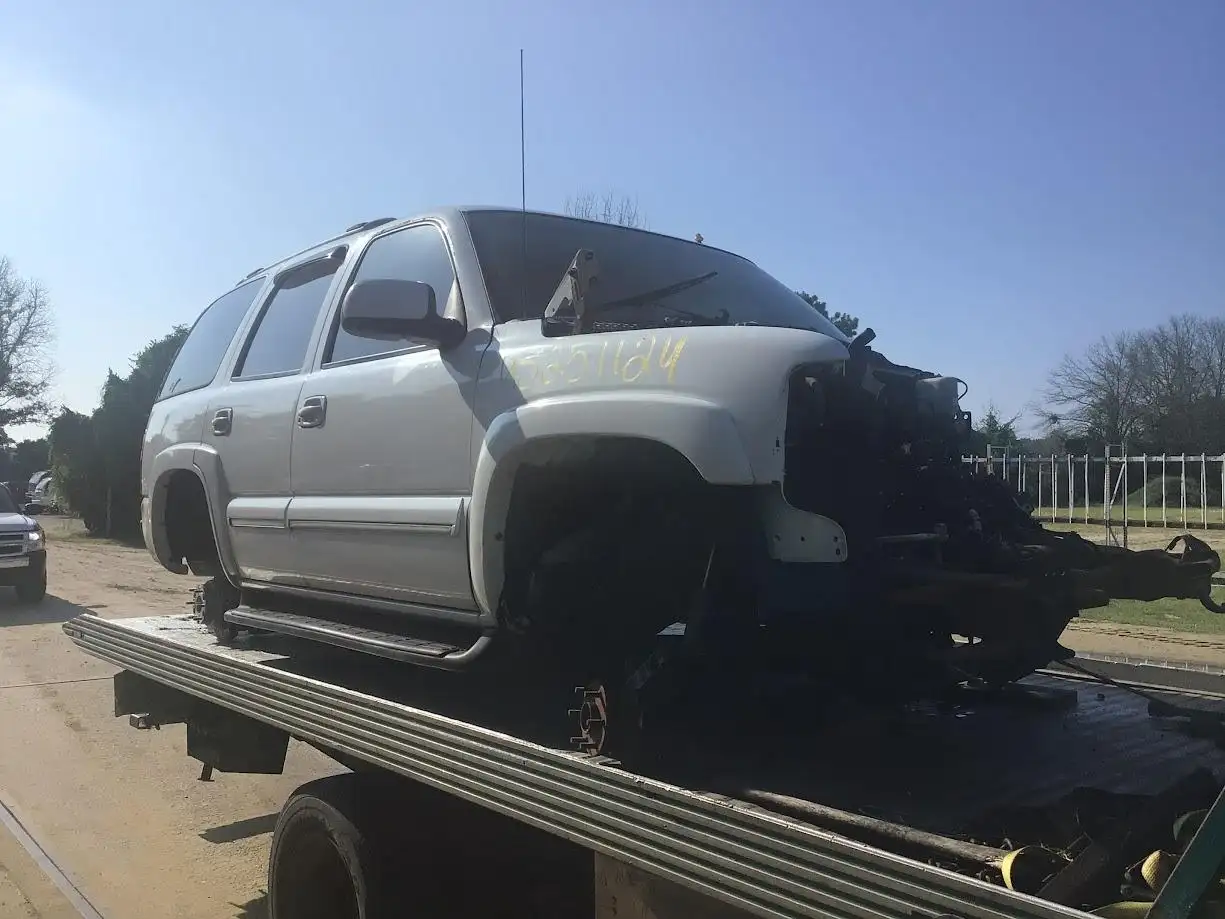 Photo of 2002 Chevrolet Tahoe