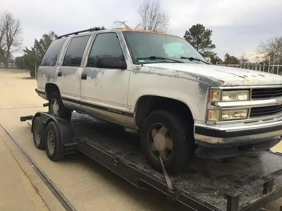 Photo of 1998 Chevrolet Tahoe