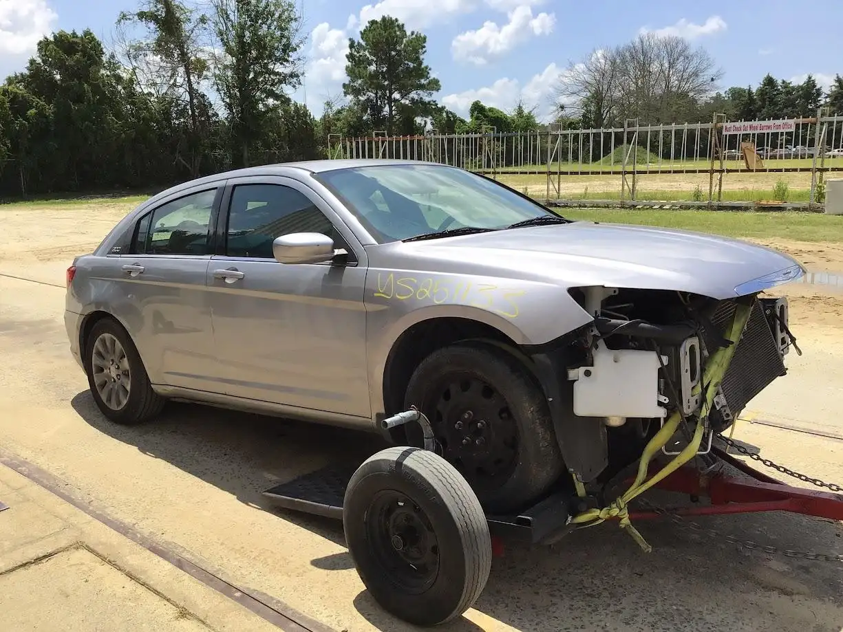 Photo of 2014 Chrysler 200