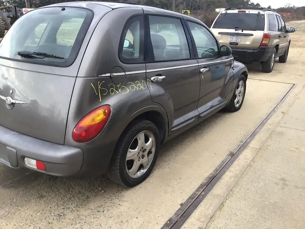 Photo of 2002 Chrysler Pt Cruiser