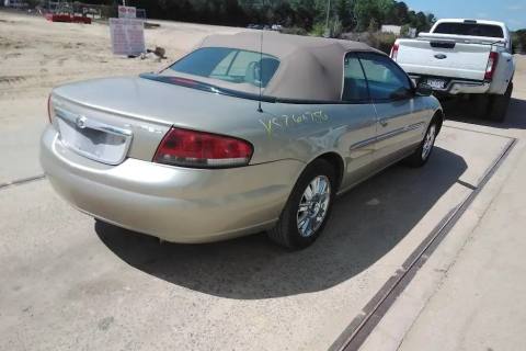 Photo of 2004 Chrysler Sebring