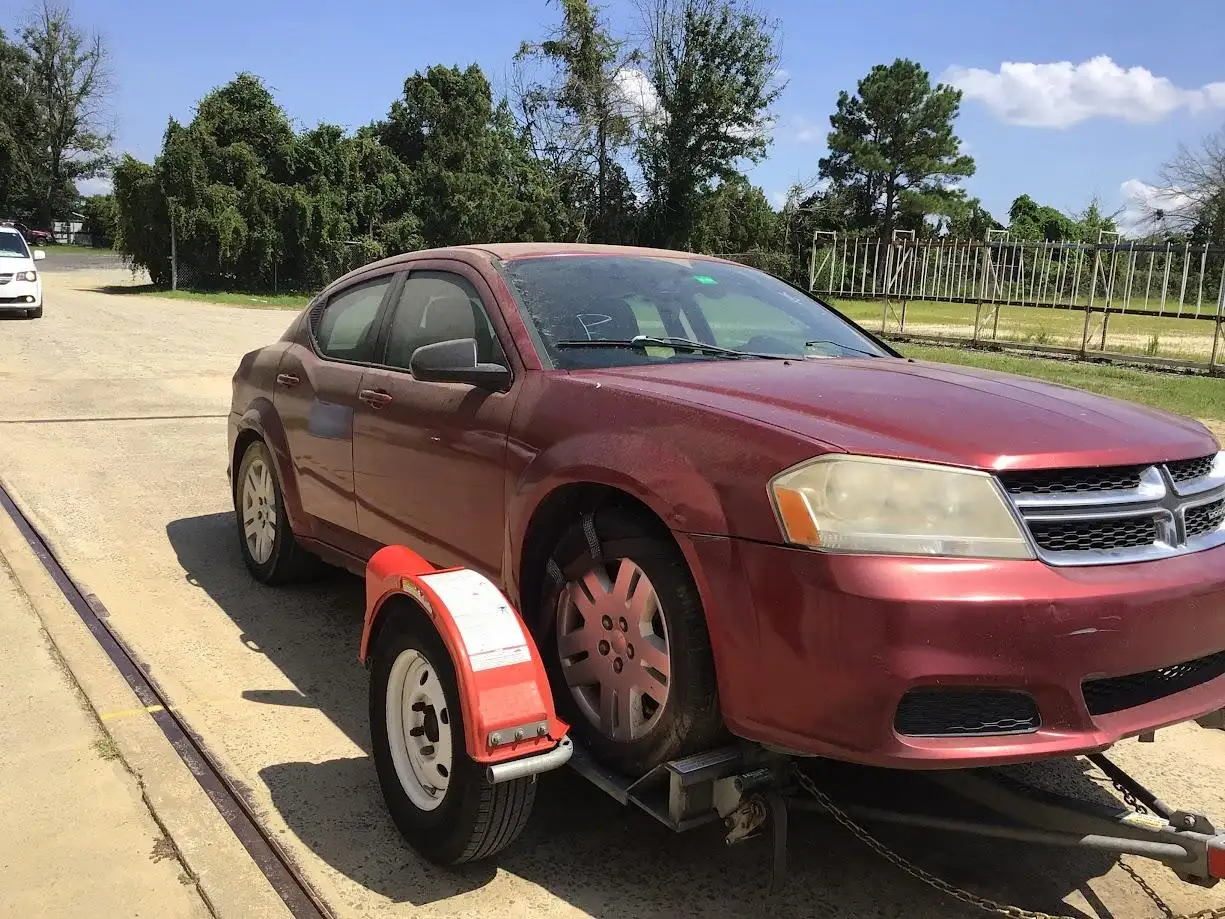 Photo of 2014 Dodge Avenger