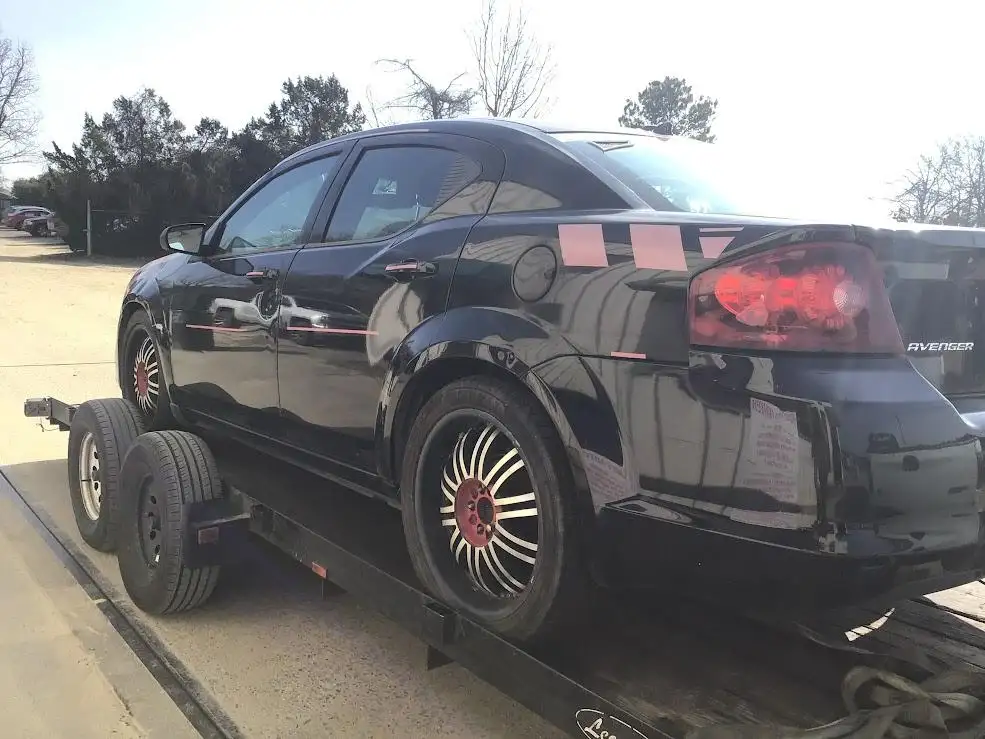 Photo of 2013 Dodge Avenger