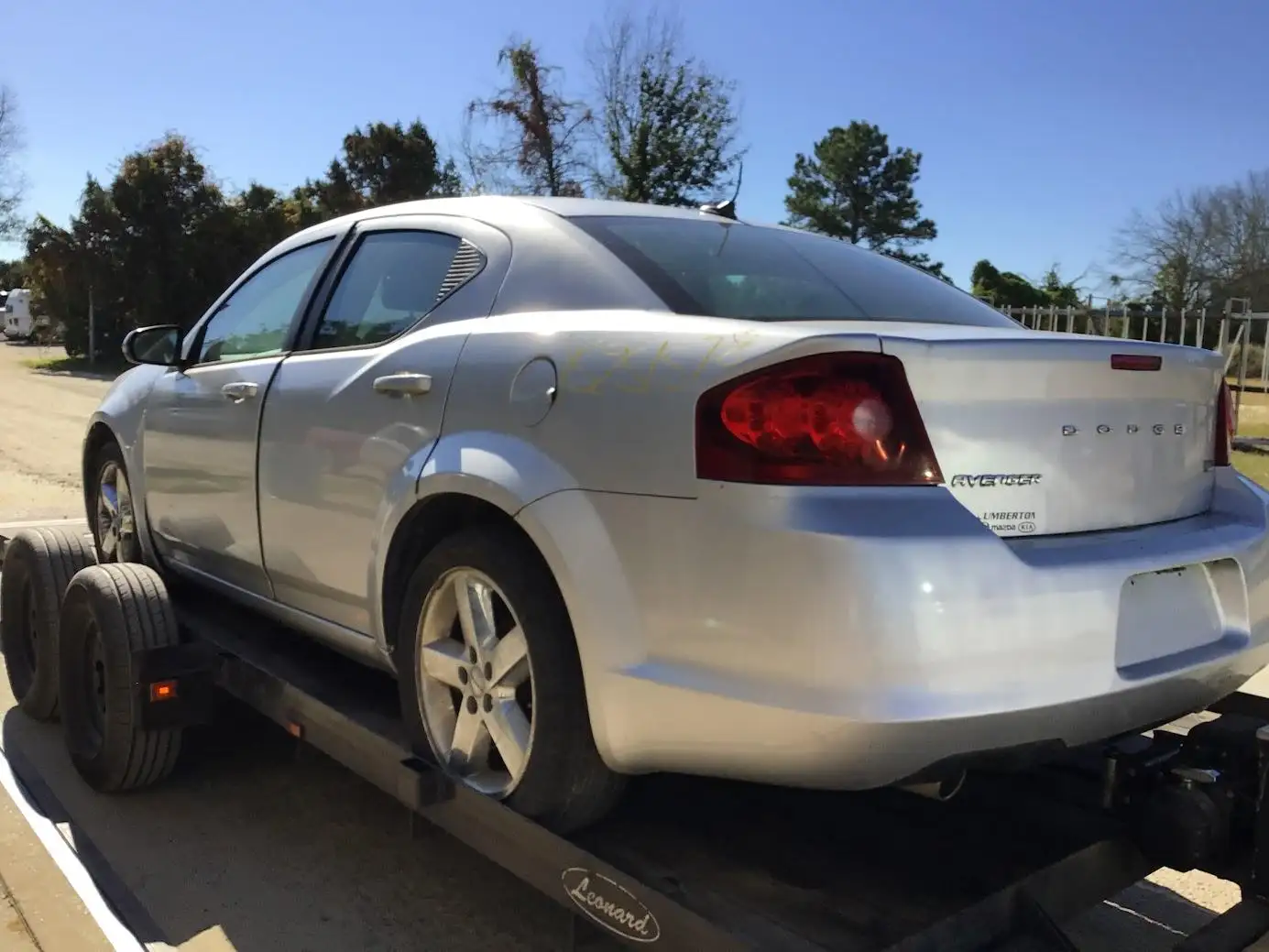 Photo of 2011 Dodge Avenger