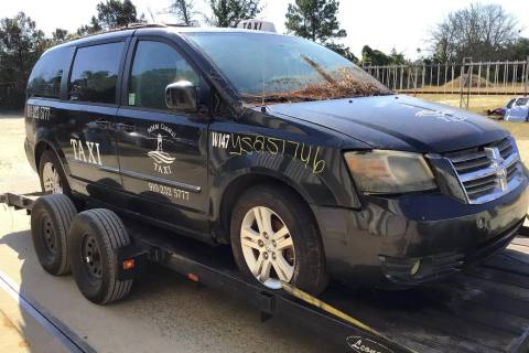 Photo of 2008 Dodge Caravan