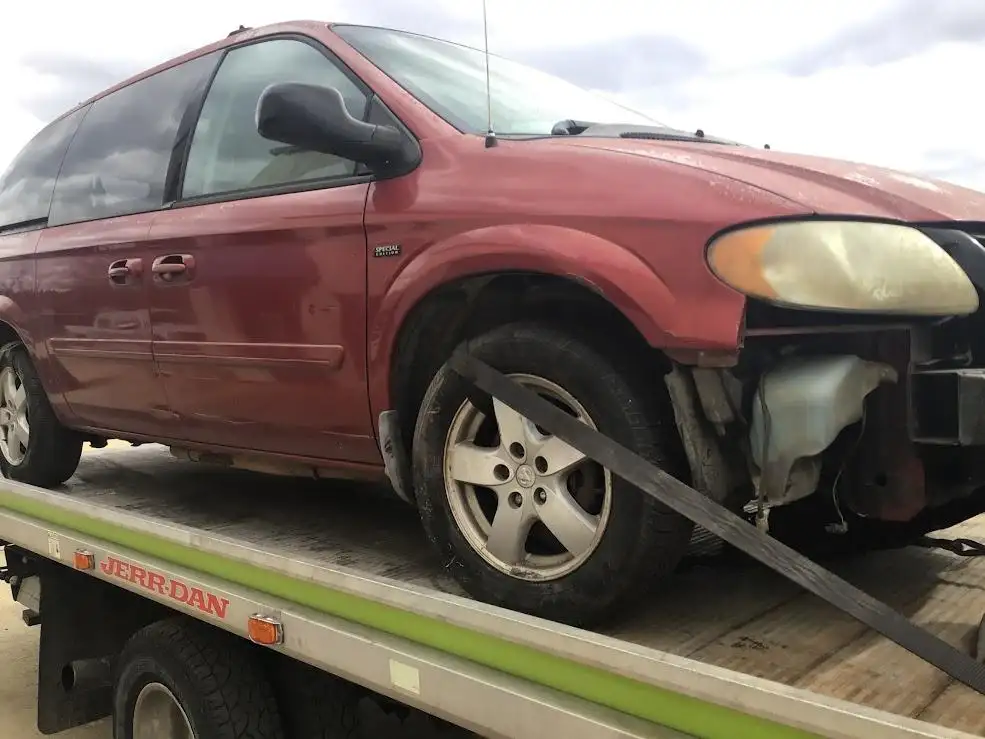 Photo of 2005 Dodge Caravan