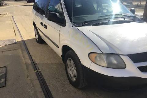 Photo of 2003 Dodge Caravan