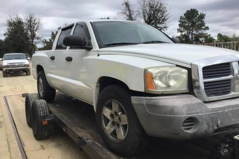 Photo of 2005 Dodge Dakota