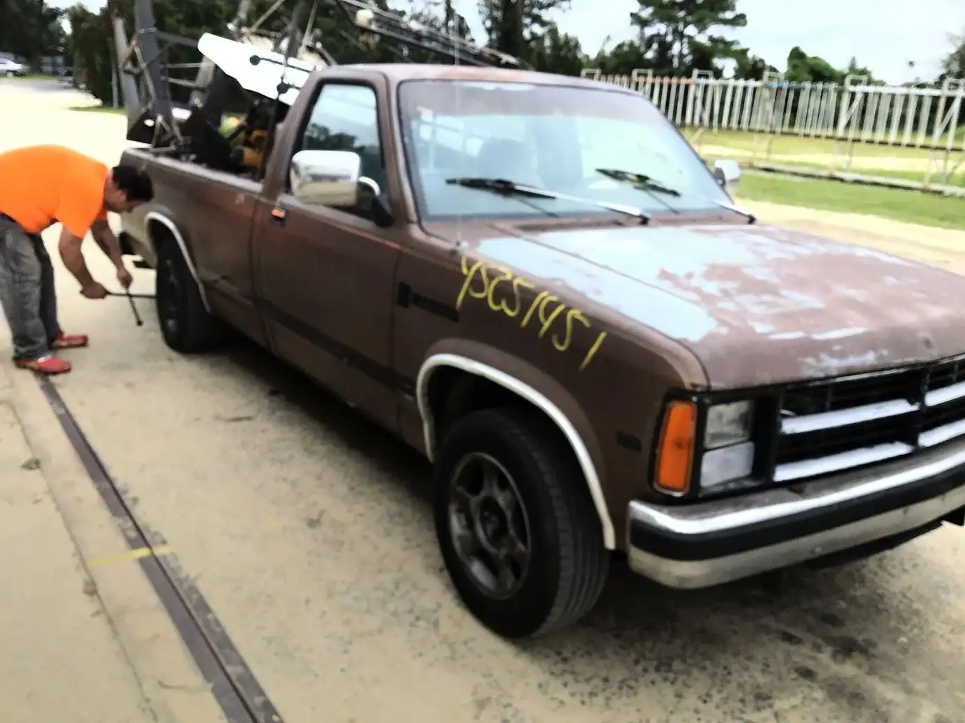 Photo of 1990 Dodge Dakota