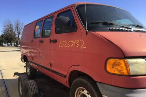 Photo of 2003 Dodge Dodge 2500 Van