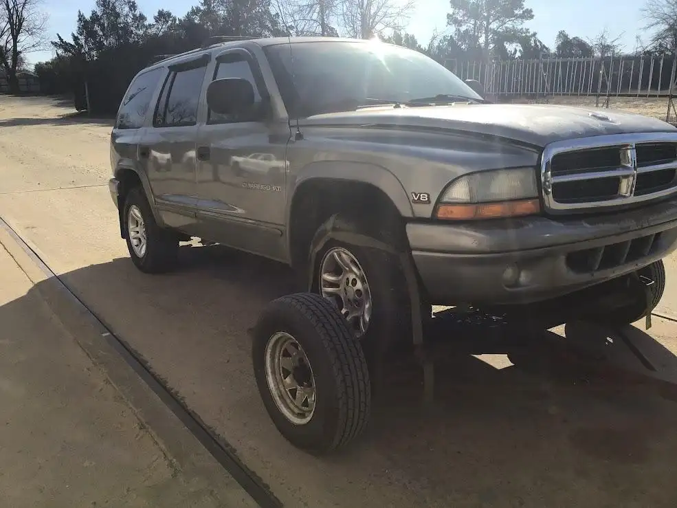 Photo of 1999 Dodge Durango