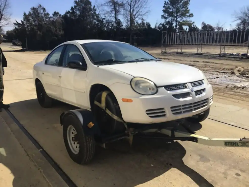 Photo of 2005 Dodge Neon