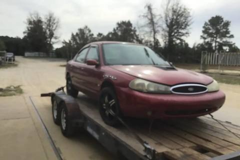Photo of 1999 Ford Contour