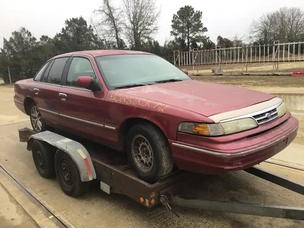 Photo of 1995 Ford Crown Victoria