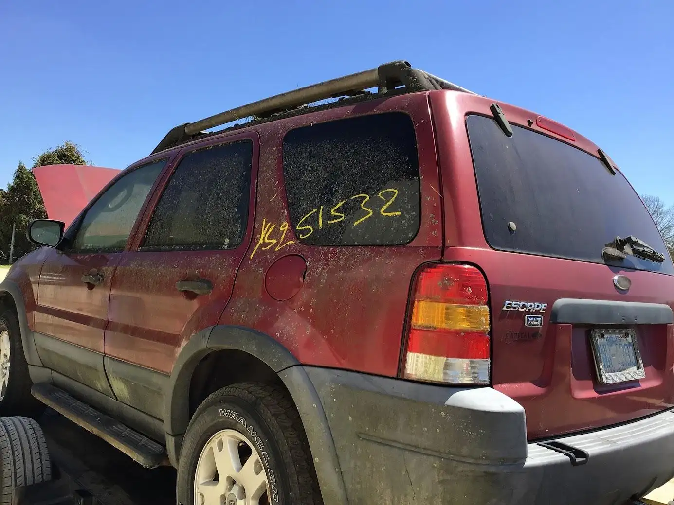 Photo of 2003 Ford Escape