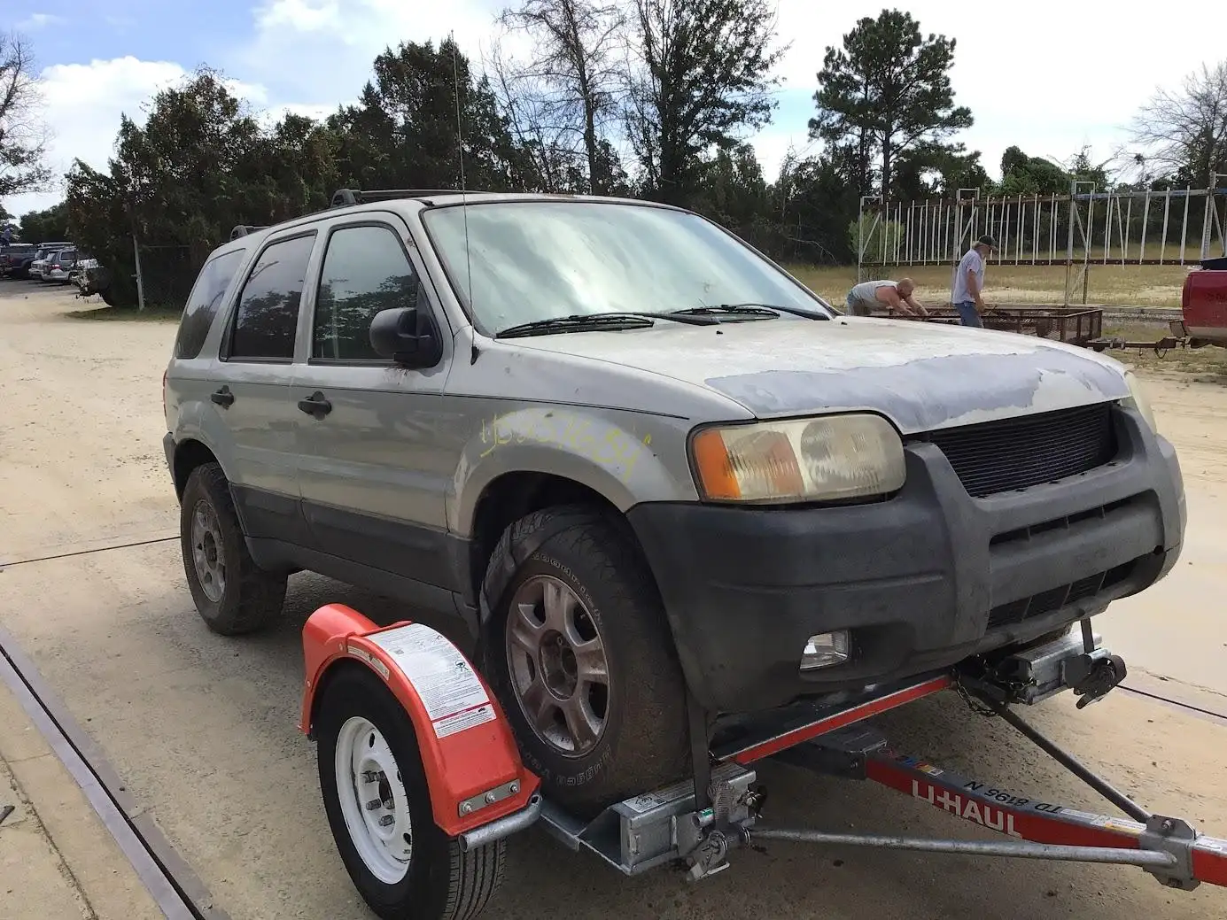 Photo of 2003 Ford Escape