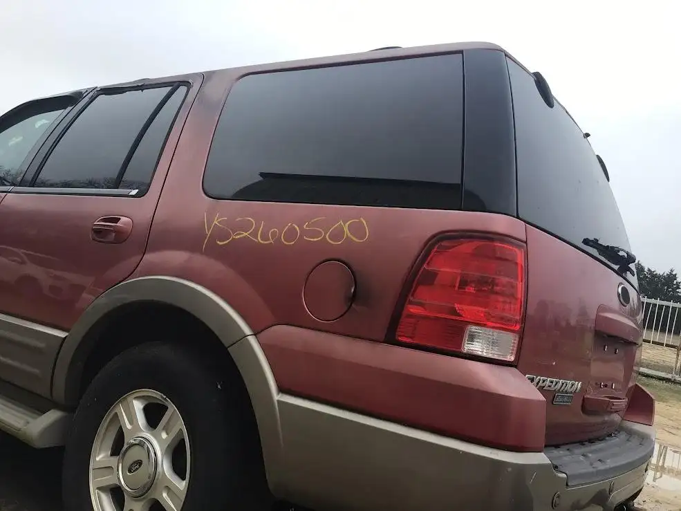 Photo of 2003 Ford Expedition
