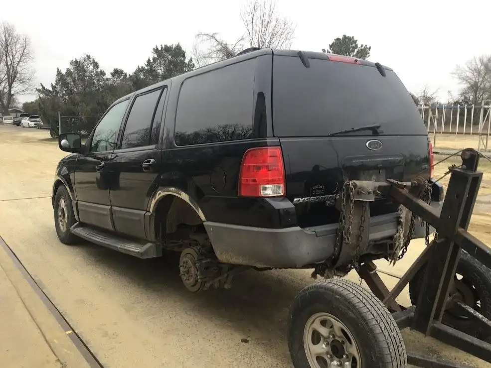 Photo of 2003 Ford Expedition