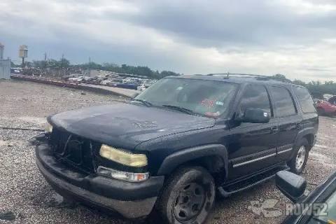 Photo of 2004 Chevrolet Tahoe