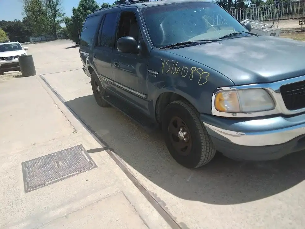 Photo of 2000 Ford Expedition
