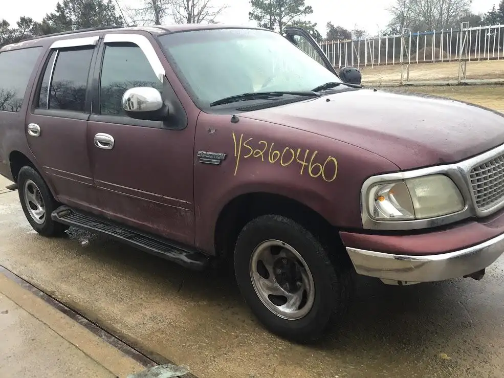 Photo of 1999 Ford Expedition