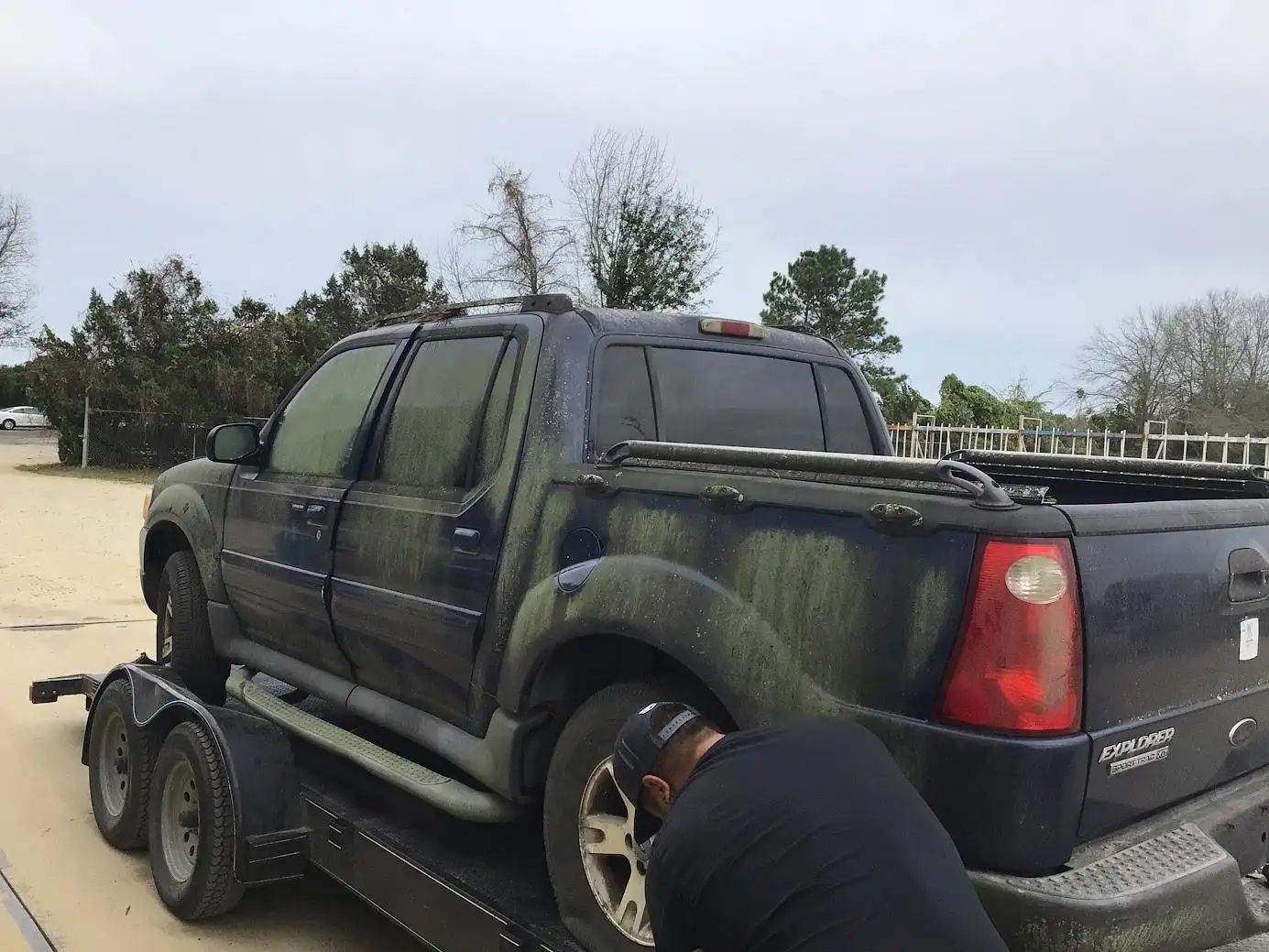 Photo of 2005 Ford Explorer