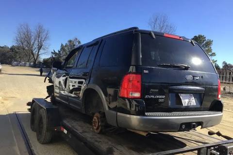 Photo of 2004 Ford Explorer