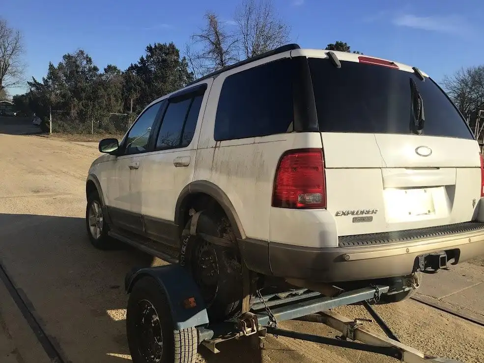 Photo of 2003 Ford Explorer