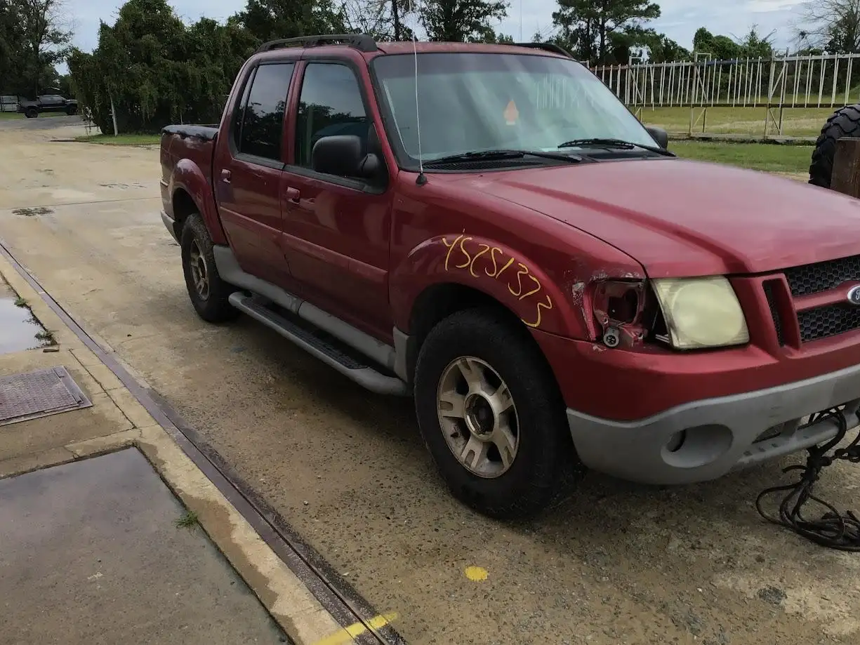 Photo of 2003 Ford Explorer