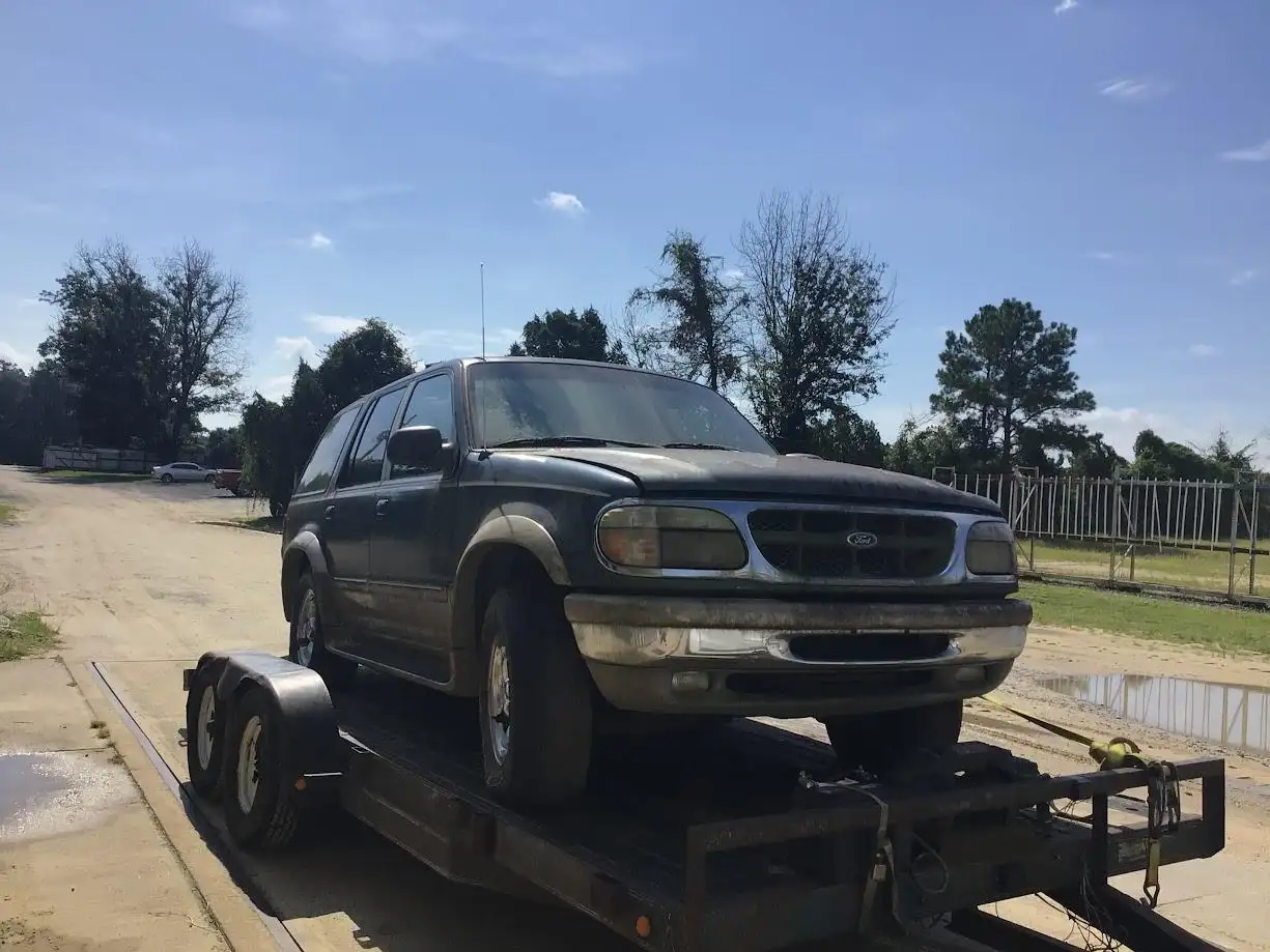 Photo of 1998 Ford Explorer