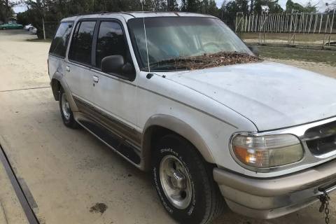 Photo of 1998 Ford Explorer