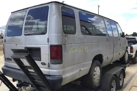 Photo of 2002 Ford Ford E350 Van