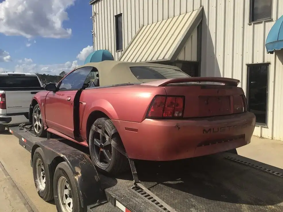Photo of 1999 Ford Mustang