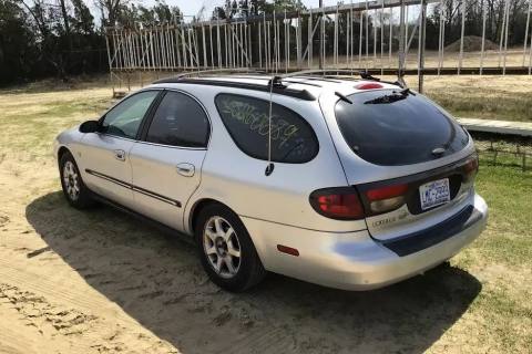 Photo of 2000 Ford Sable