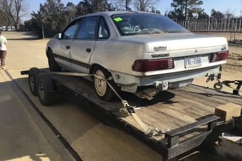 Photo of 1990 Ford Taurus