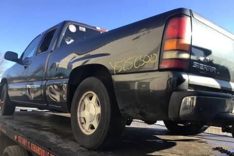 Photo of 2004 Gmc Sierra 1500 Pickup