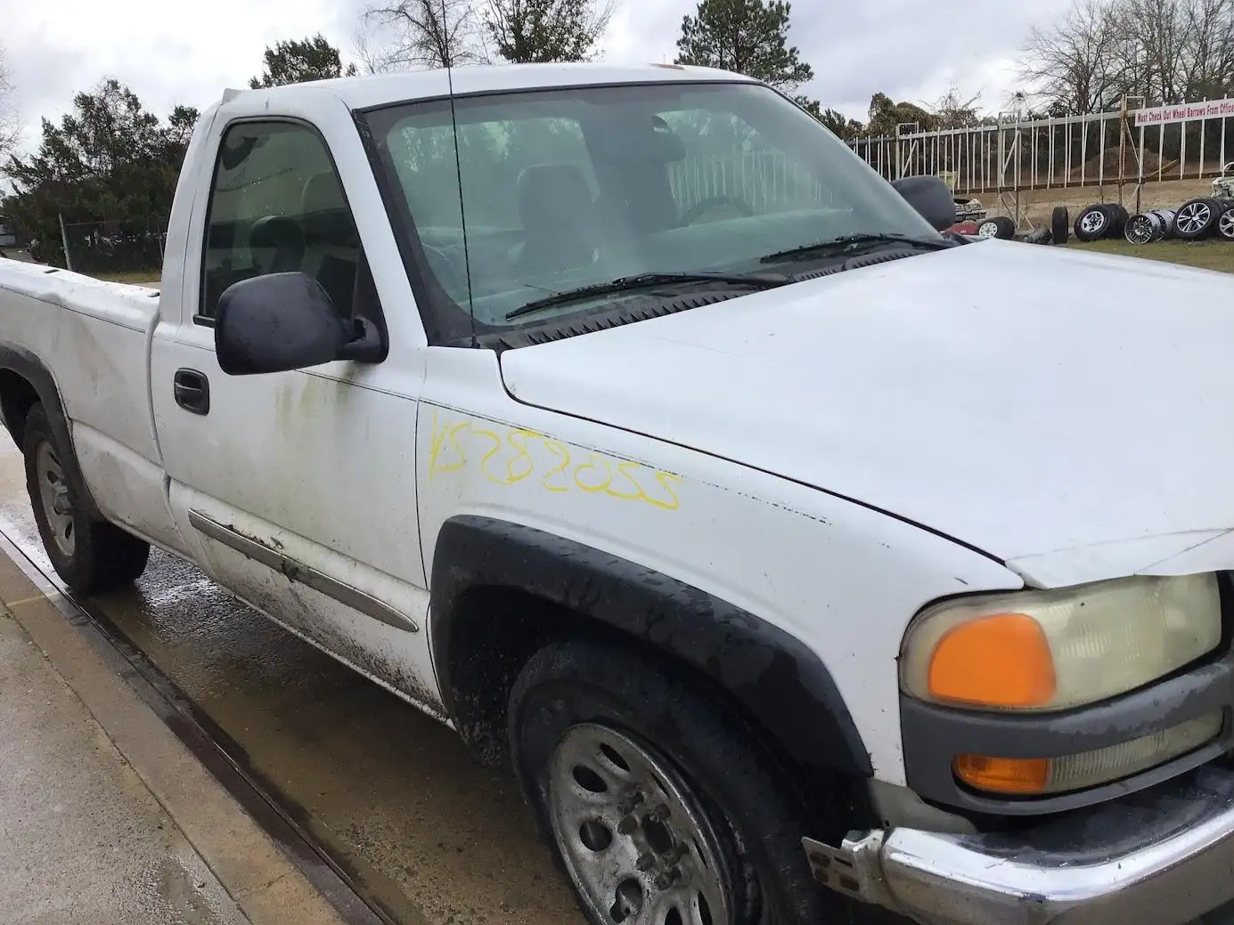 Photo of 2001 Gmc Sierra 1500 Pickup