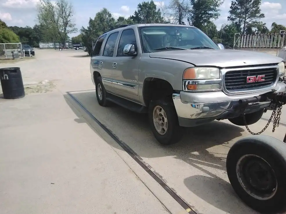 Photo of 2004 Gmc Yukon