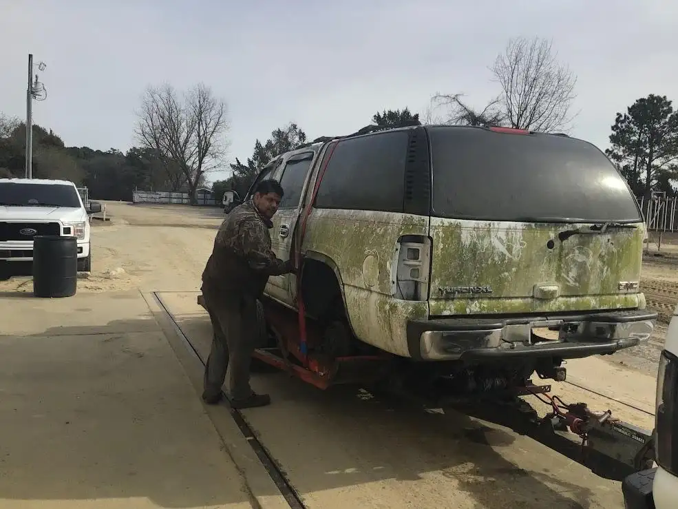 Photo of 2004 Gmc Yukon Xl 1500