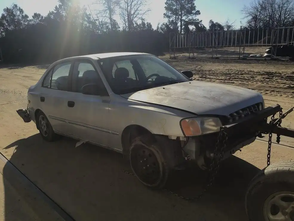 Photo of 2002 Hyundai Accent
