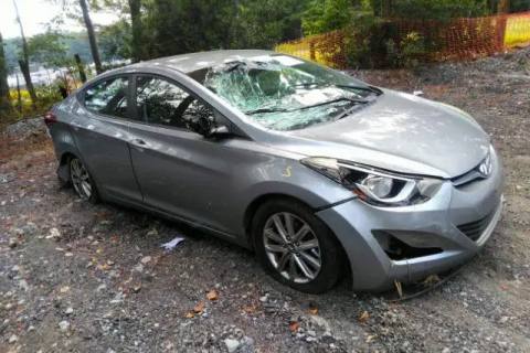 Photo of 2015 Hyundai Elantra